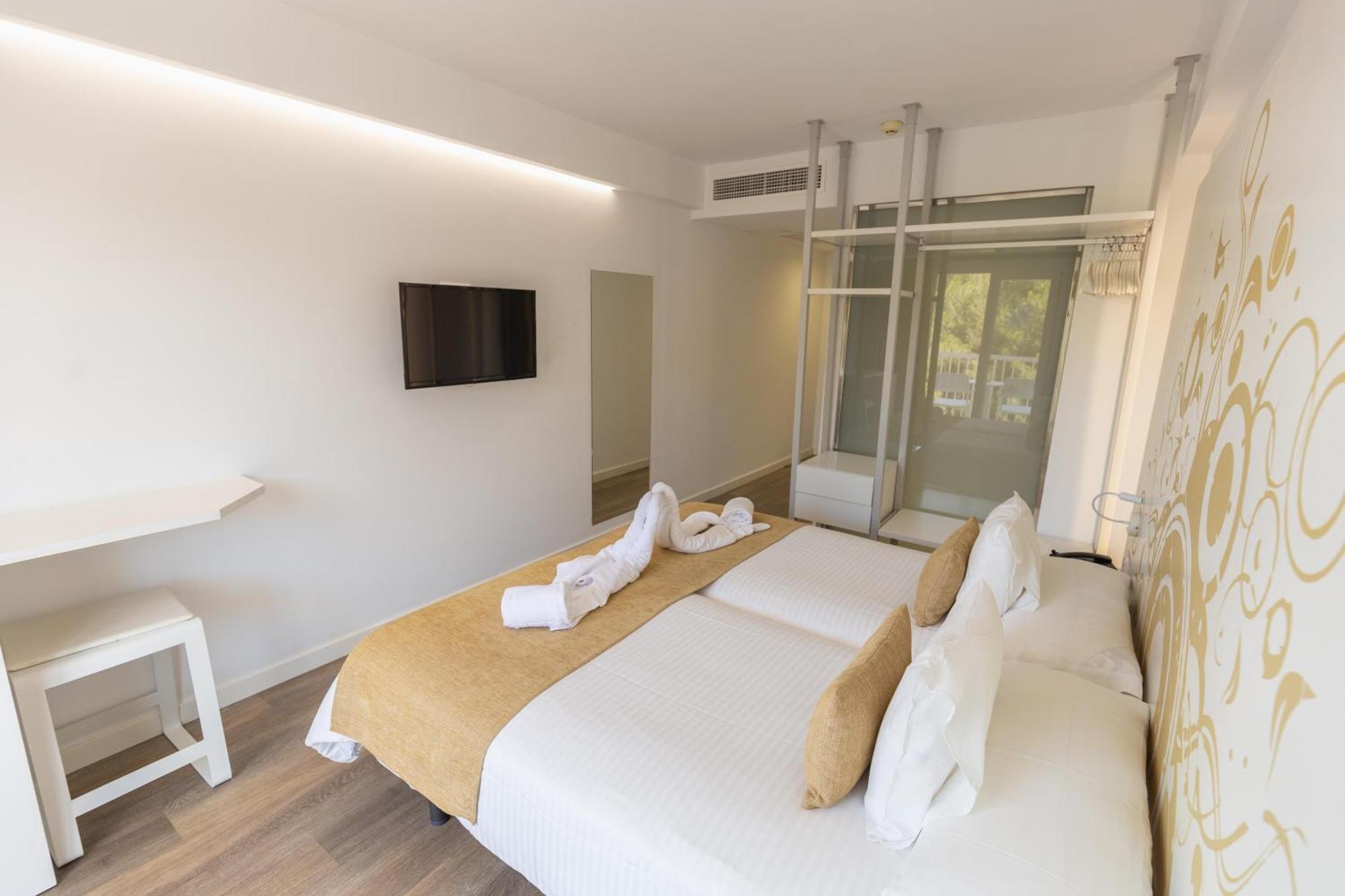 Bq Cala Ratjada (Adults Only) Hotel Kültér fotó